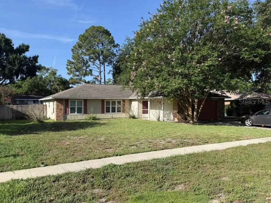 3260 Mary Lane Mount Dora FL 32757