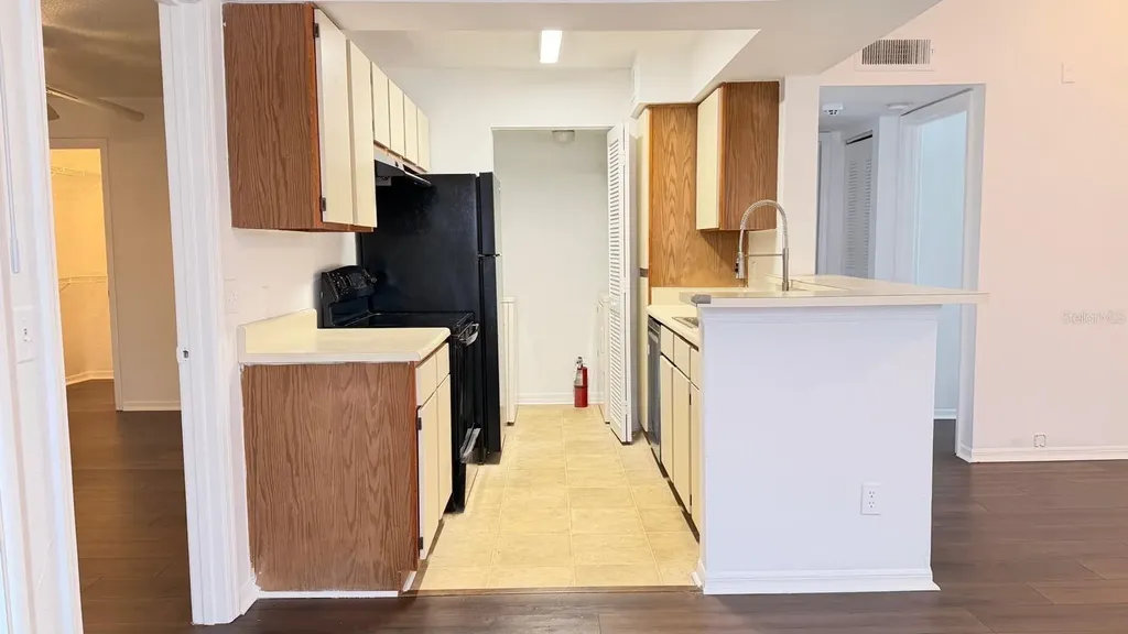 1049 S Hiawassee Road Orlando FL 32835