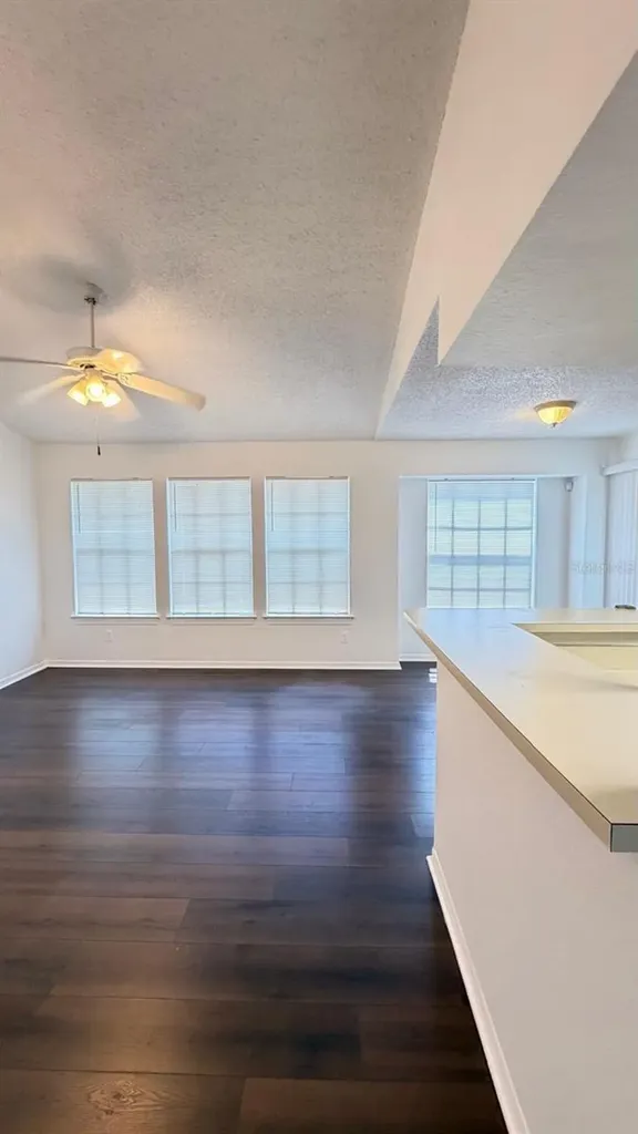 1049 S Hiawassee Road Orlando FL 32835