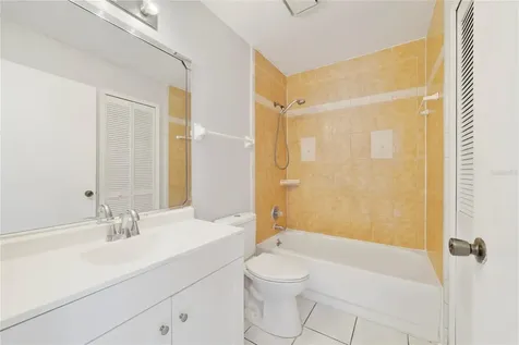 9752 Piney Point Circle Orlando FL 32825