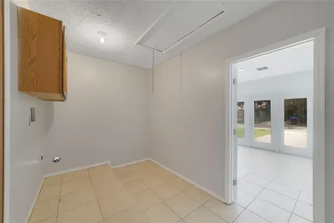 9752 Piney Point Circle Orlando FL 32825