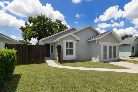 9752 Piney Point Circle Orlando FL 32825
