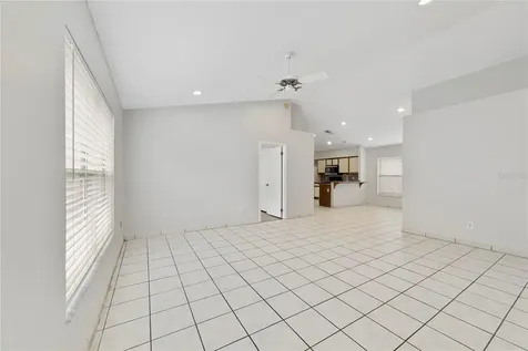 9752 Piney Point Circle Orlando FL 32825