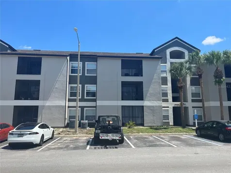 7511 Seurat Street Orlando FL 32819