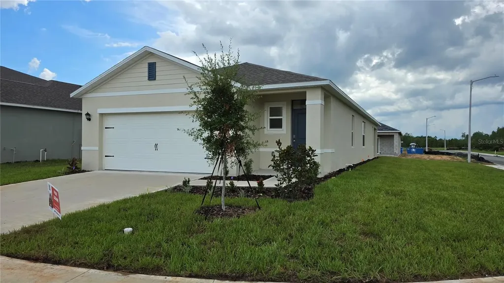 4075 Limeklin Falls Loop Davenport FL 33837