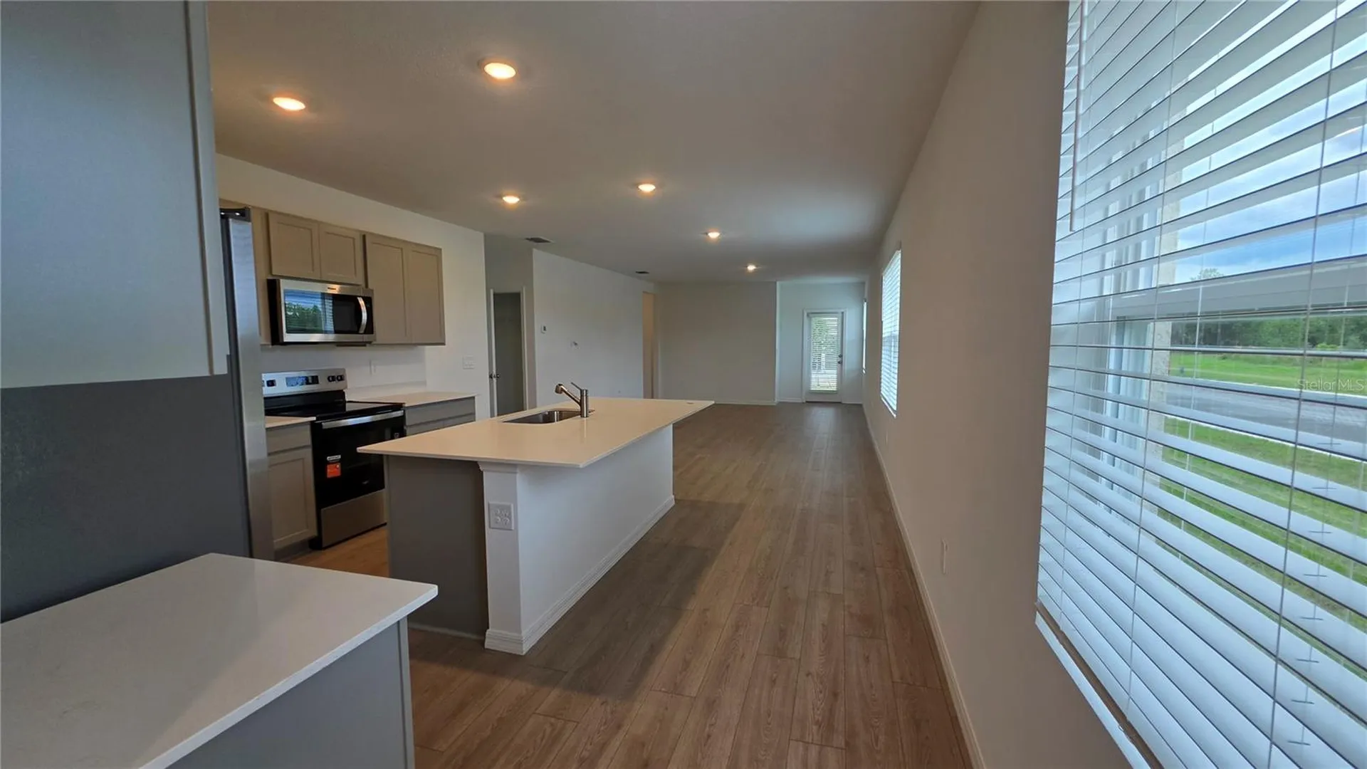 4075 Limeklin Falls Loop Davenport FL 33837