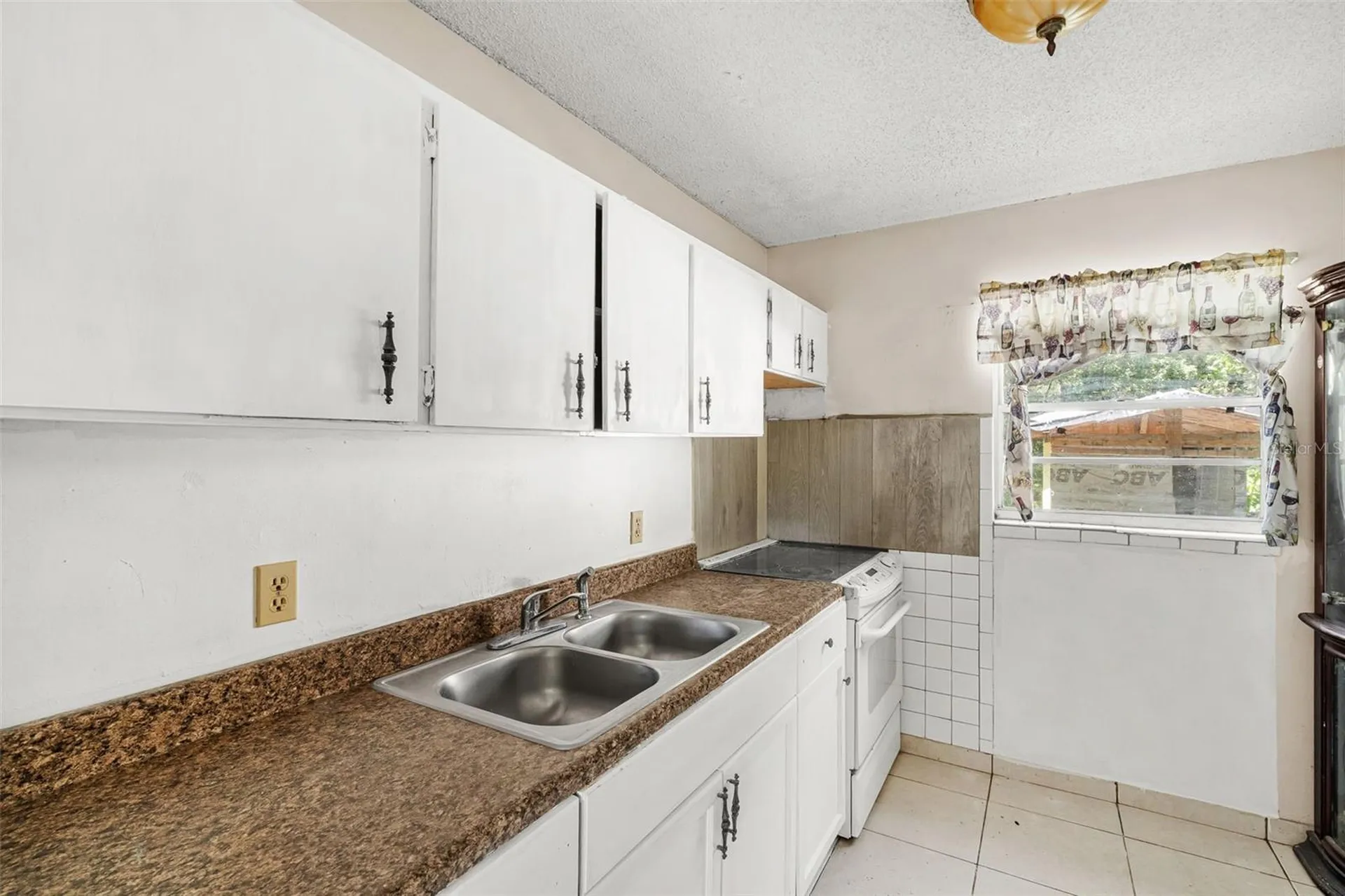 3805 S Tampa Avenue Orlando FL 32839