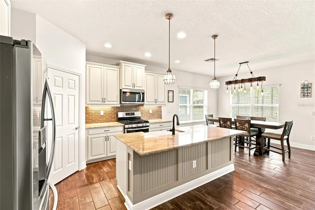 6109 Colmar Place Apollo Beach FL 33572