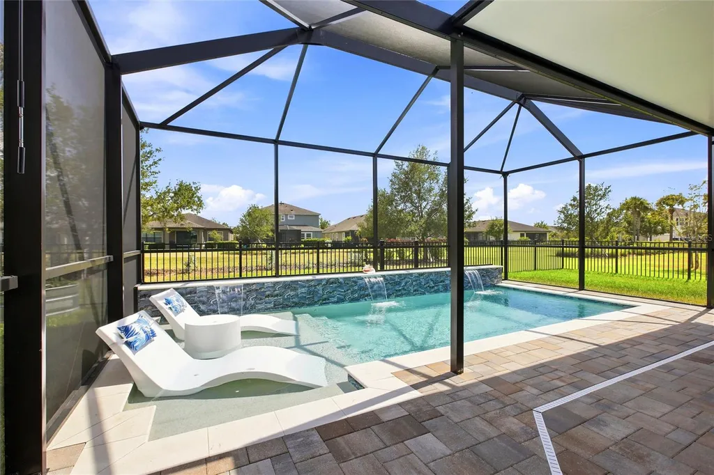 6109 Colmar Place Apollo Beach FL 33572