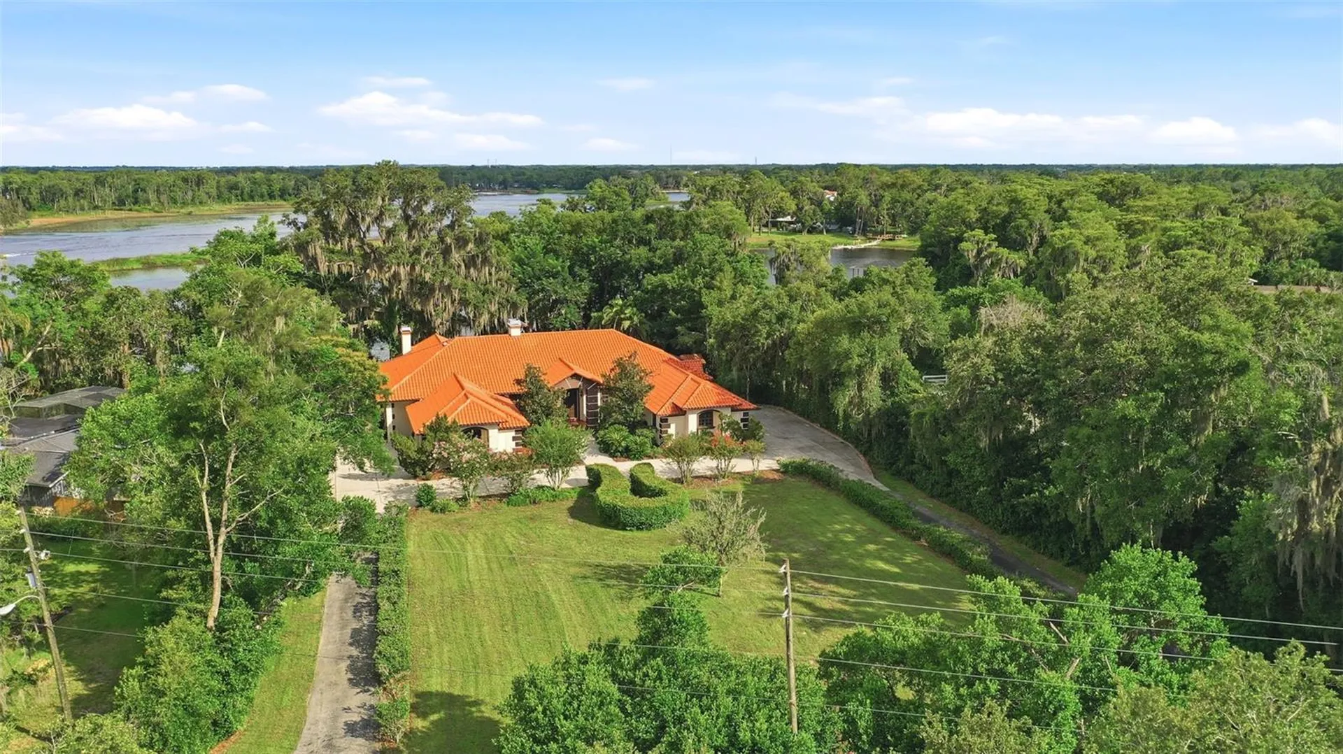9813 Lake Georgia Drive Orlando FL 32817