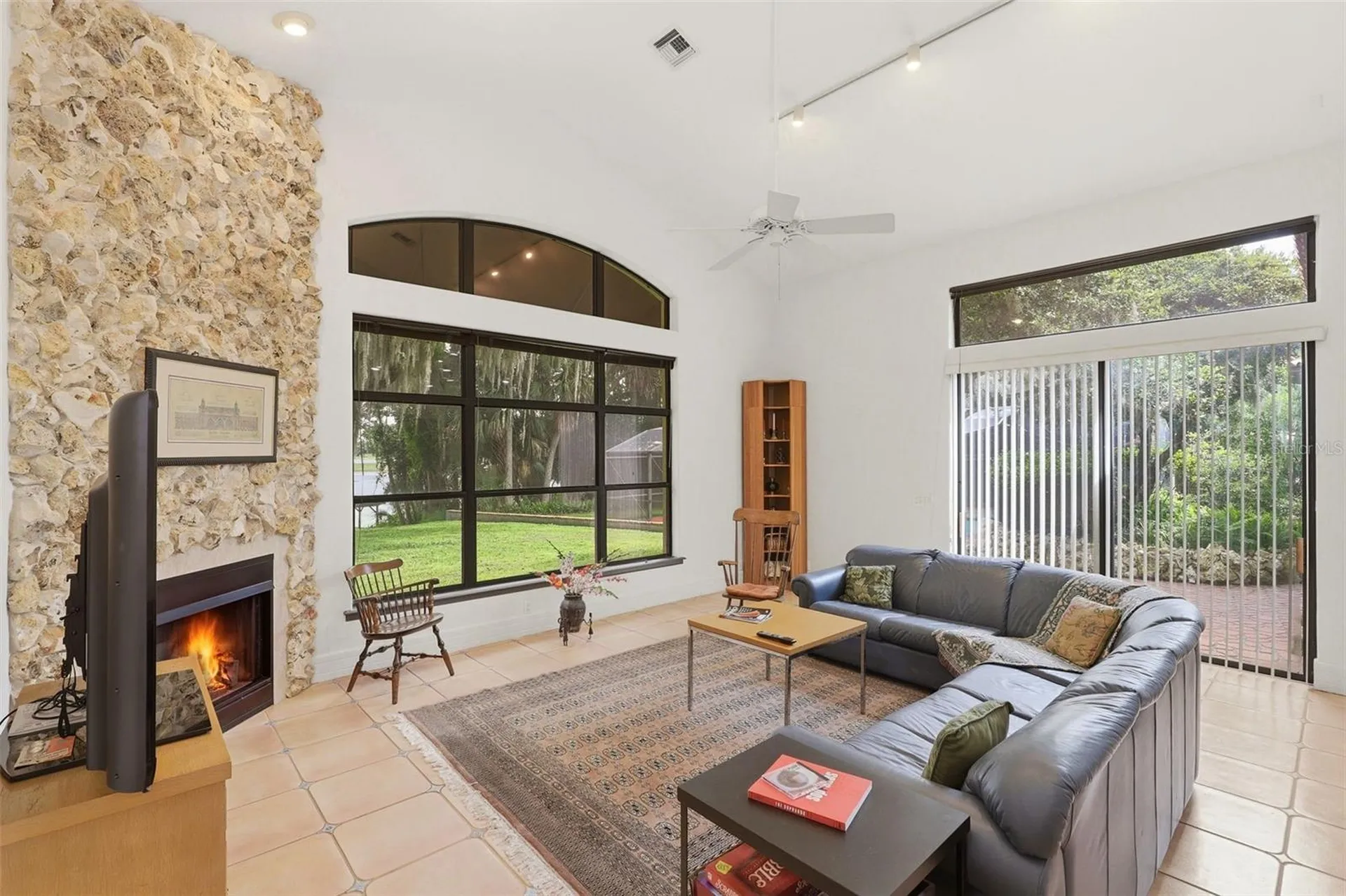 9813 Lake Georgia Drive Orlando FL 32817