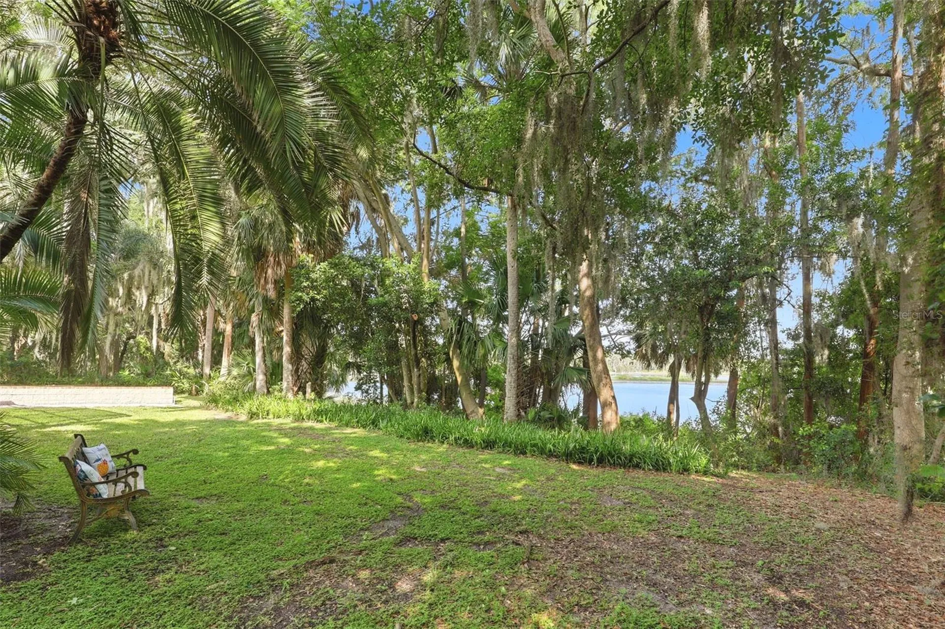 9813 Lake Georgia Drive Orlando FL 32817