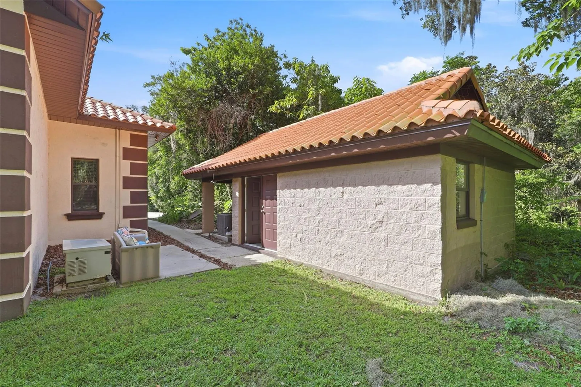 9813 Lake Georgia Drive Orlando FL 32817