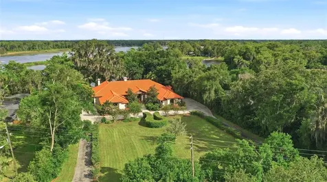 9813 Lake Georgia Drive Orlando FL 32817