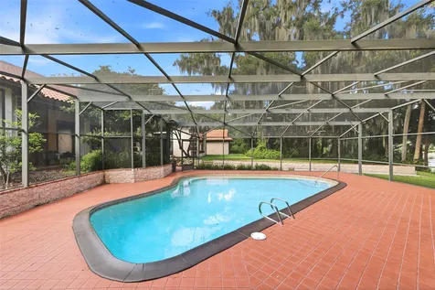 9813 Lake Georgia Drive Orlando FL 32817