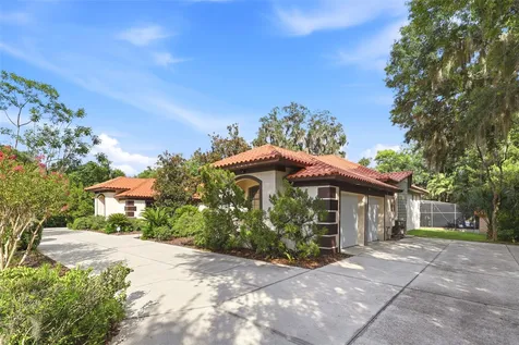 9813 Lake Georgia Drive Orlando FL 32817