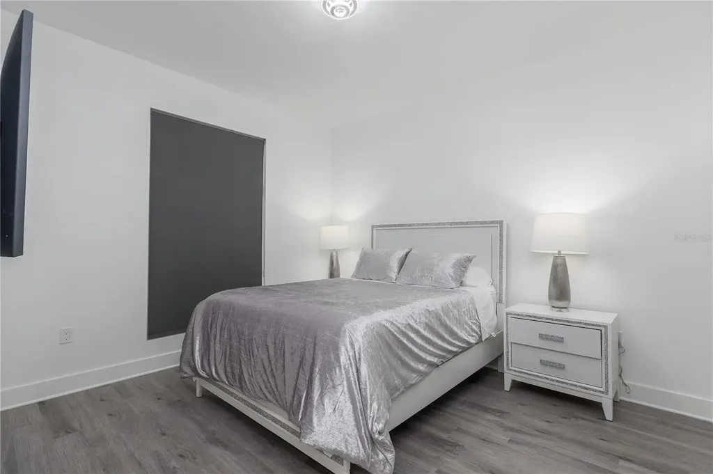 415 Island Way Clearwater Beach FL 33767