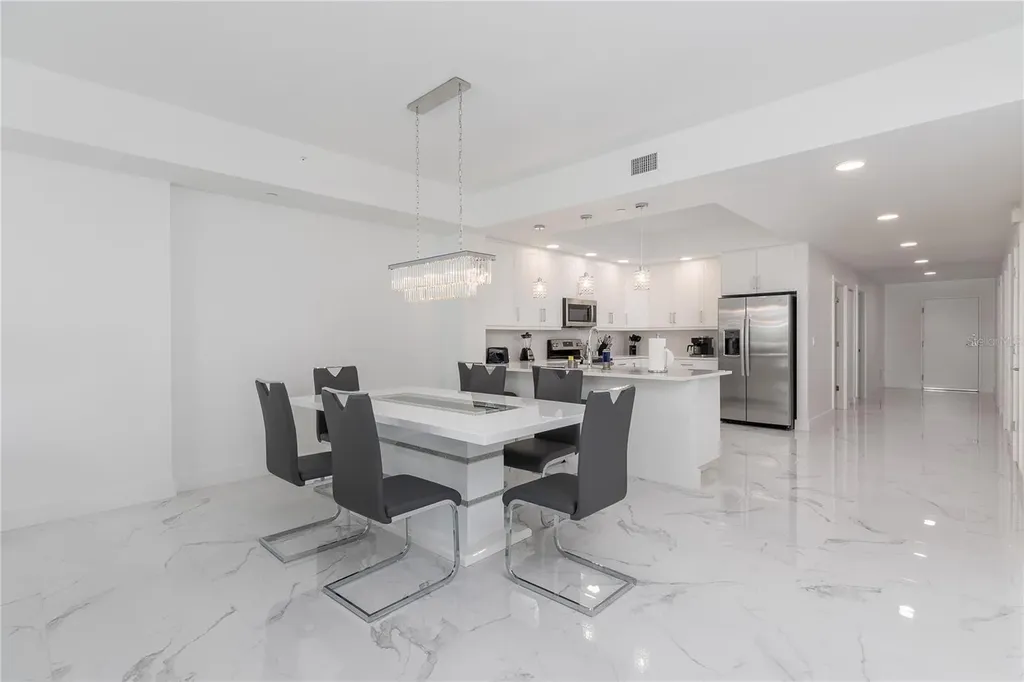 415 Island Way Clearwater Beach FL 33767