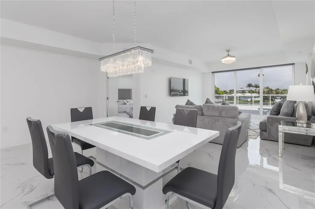 415 Island Way Clearwater Beach FL 33767