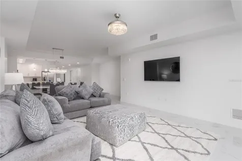 415 Island Way Clearwater Beach FL 33767