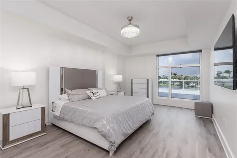415 Island Way Clearwater Beach FL 33767