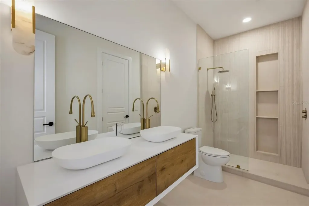 800 W 2nd Avenue Windermere FL 34786