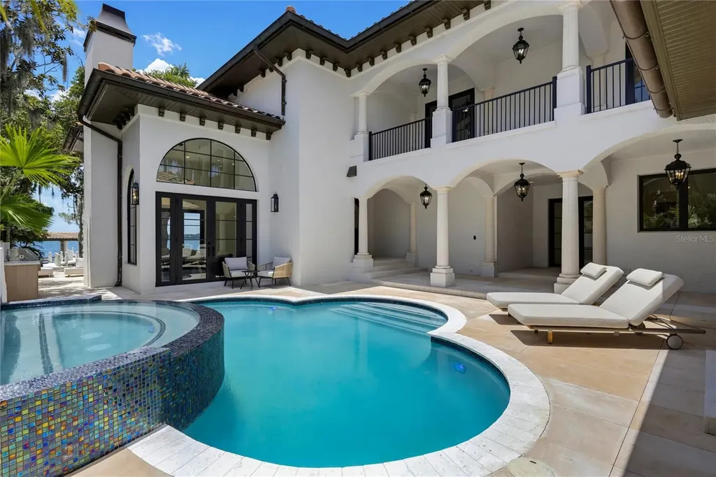 800 W 2nd Avenue Windermere FL 34786