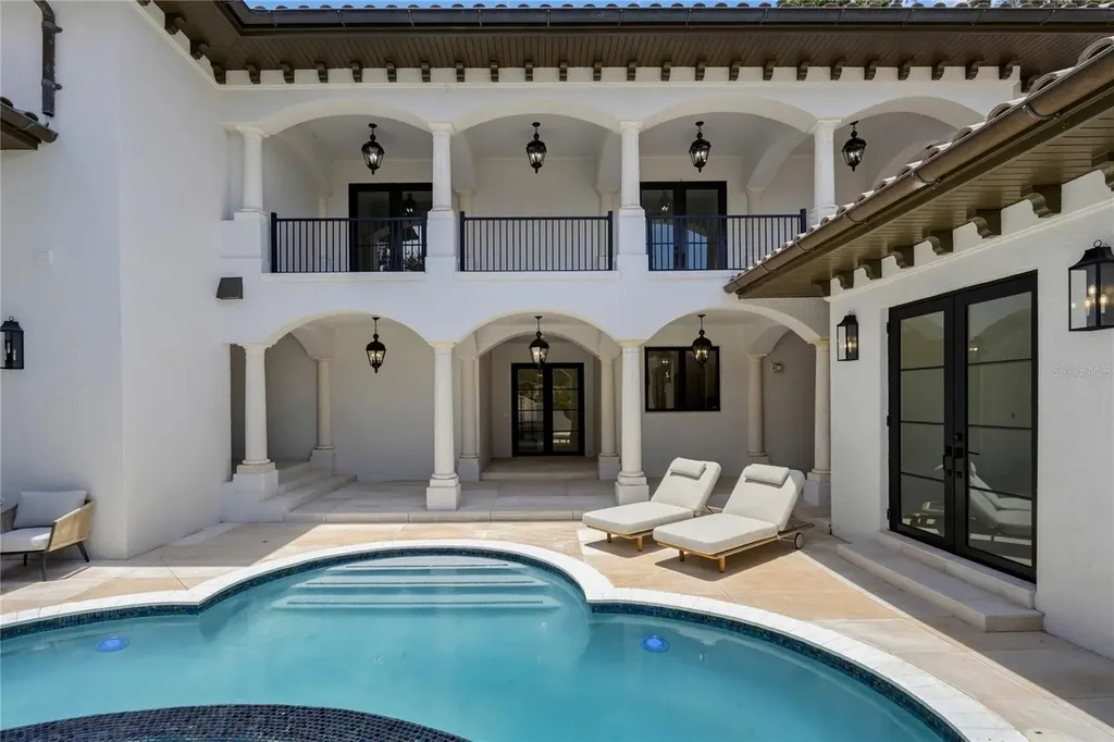 800 W 2nd Avenue Windermere FL 34786