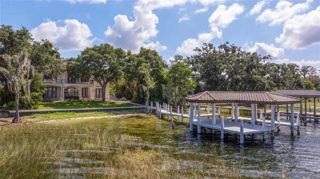 800 W 2nd Avenue Windermere FL 34786