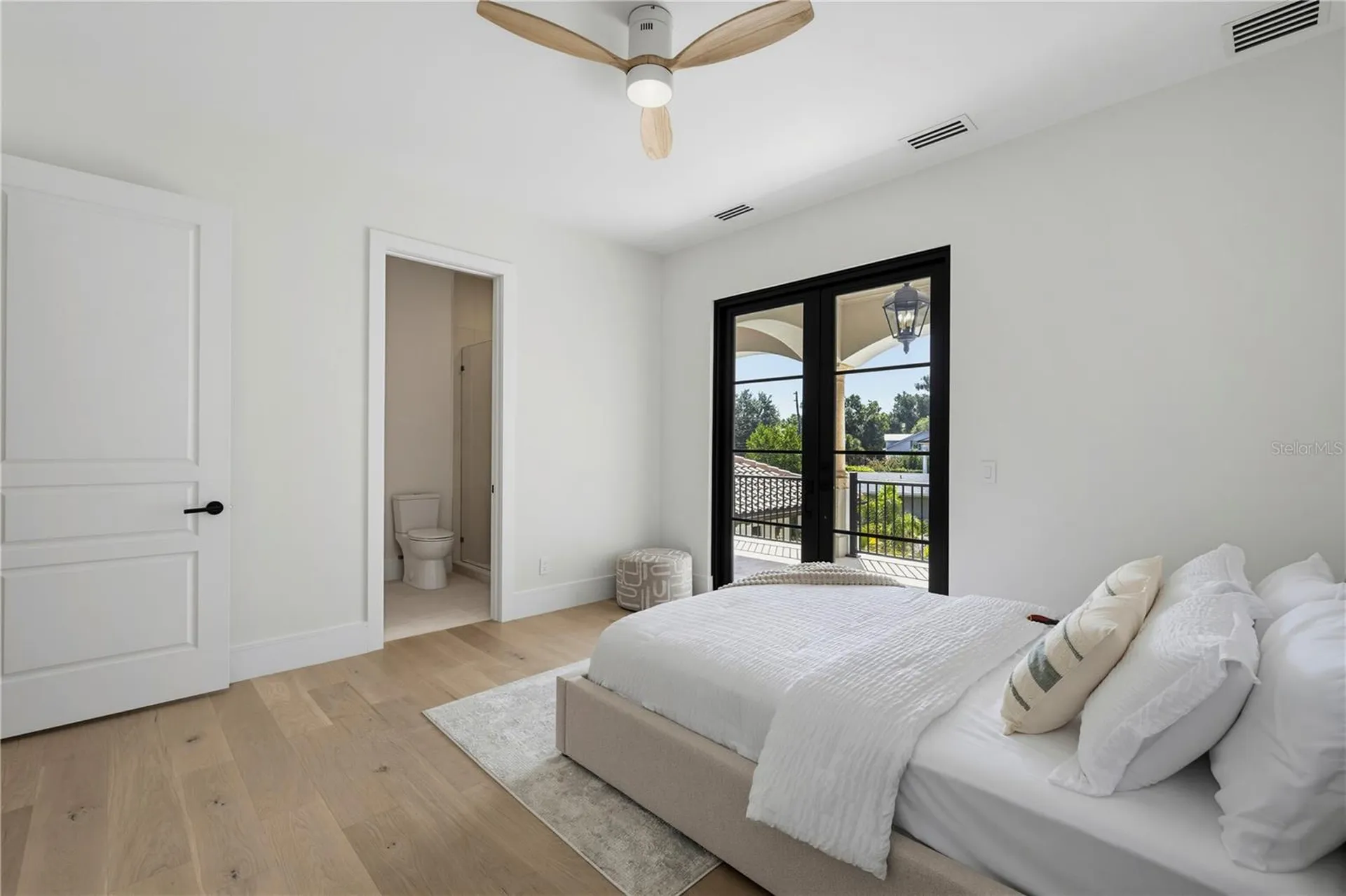 800 W 2nd Avenue Windermere FL 34786