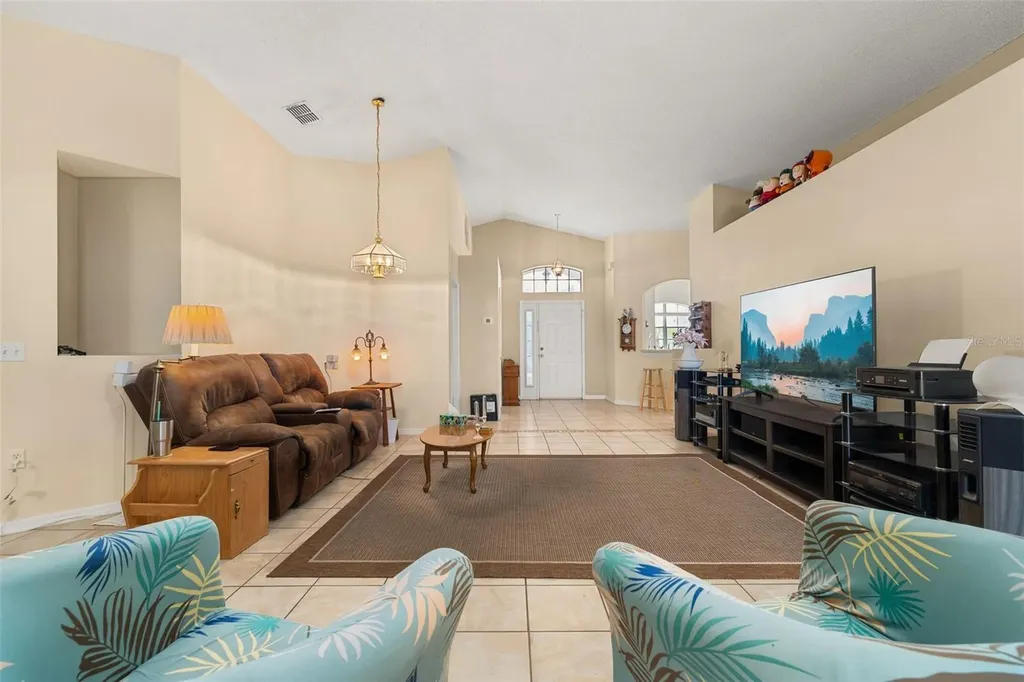 135 Jessamine Drive Davenport FL 33837