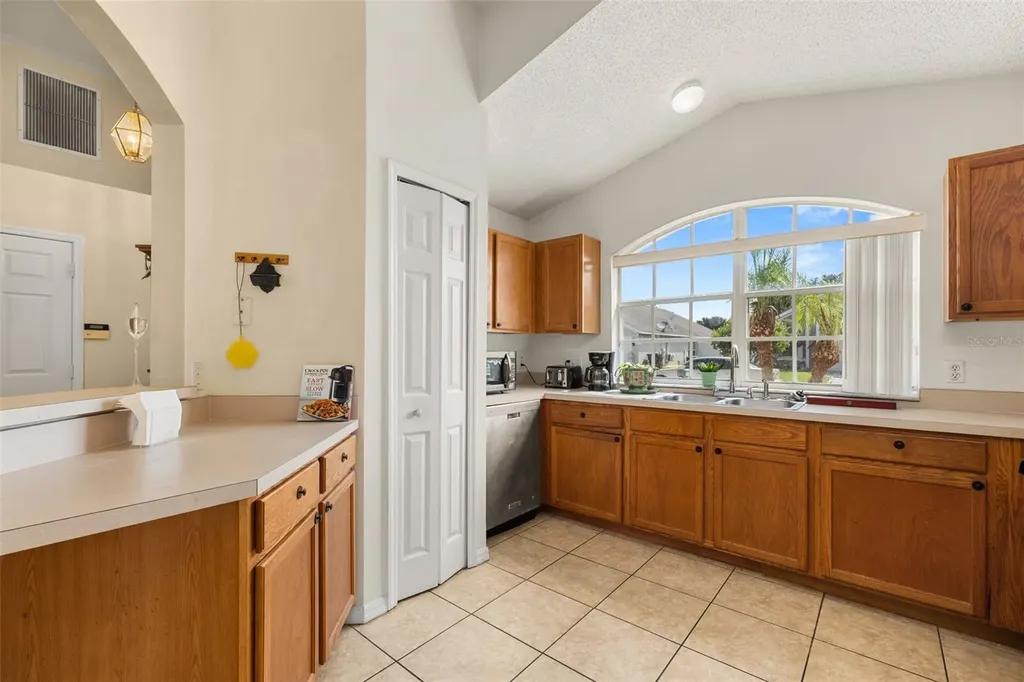 135 Jessamine Drive Davenport FL 33837