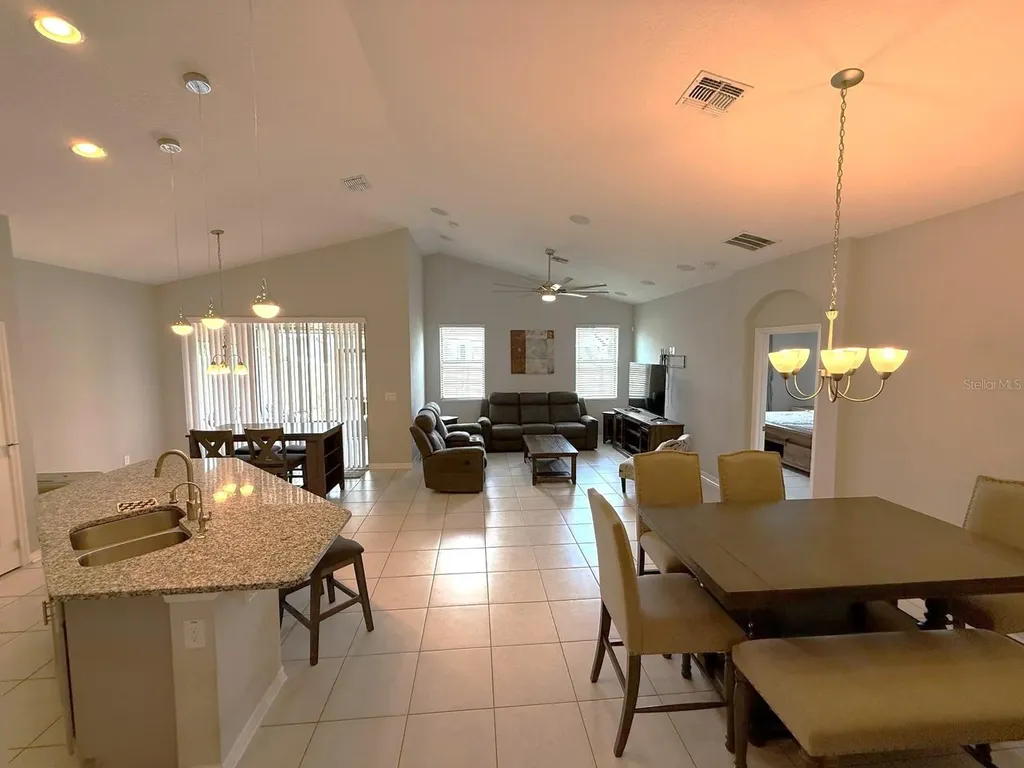 1165 Hilltop Place St Cloud FL 34772