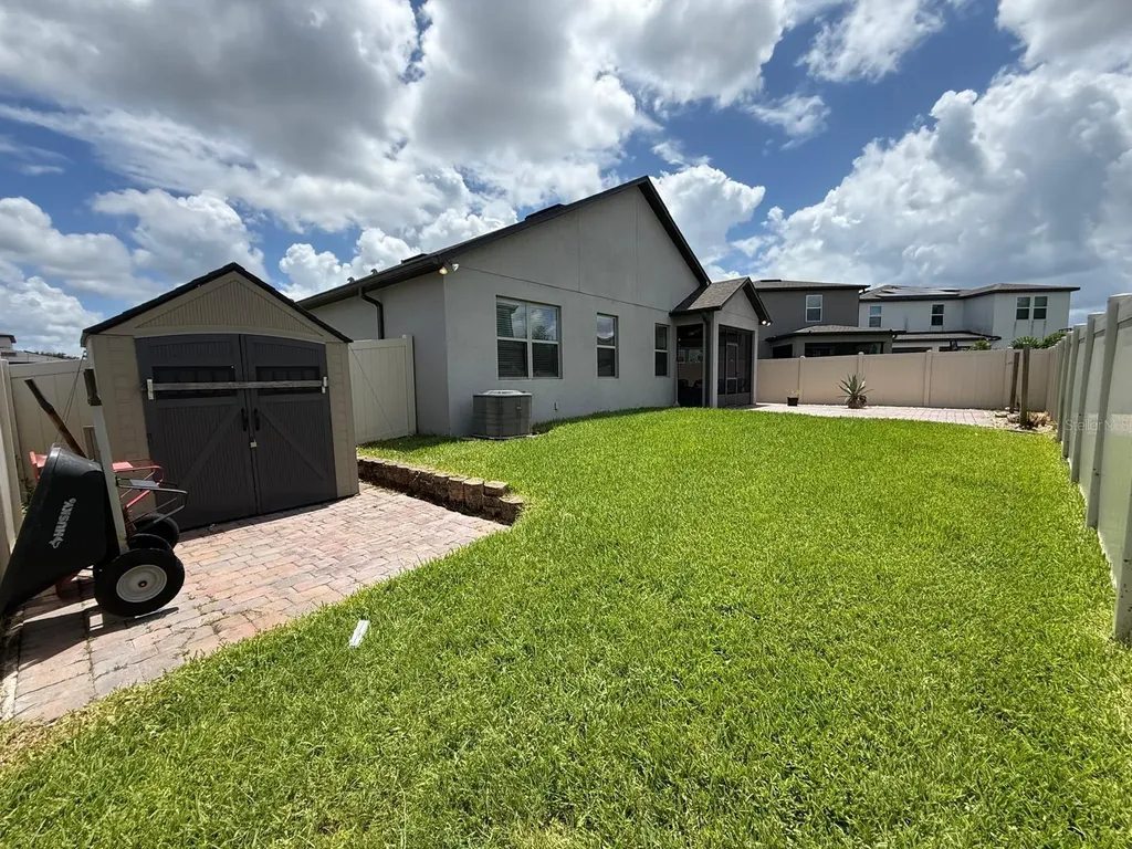 1165 Hilltop Place St Cloud FL 34772