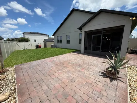 1165 Hilltop Place St Cloud FL 34772