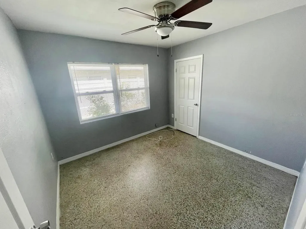 4615 Edgewater Drive Orlando FL 32804