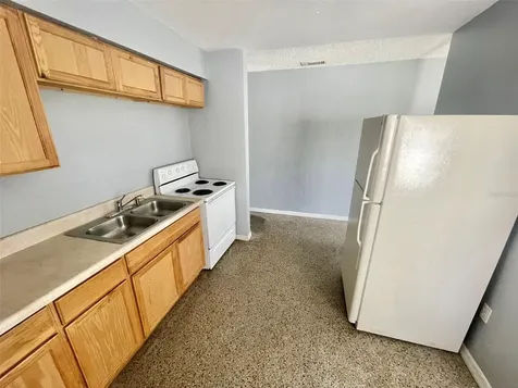 4615 Edgewater Drive Orlando FL 32804
