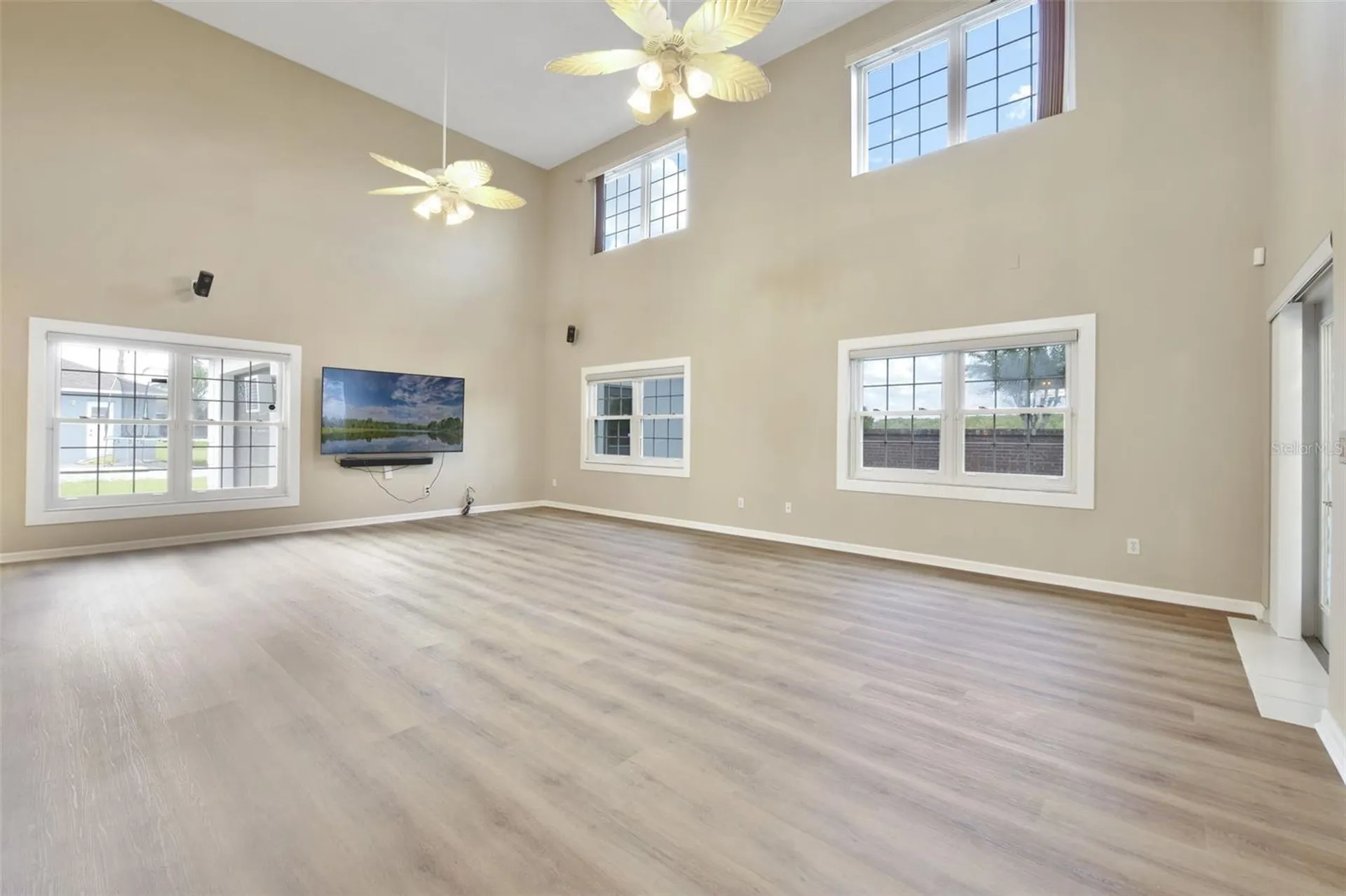 2574 Sage Drive Kissimmee FL 34758