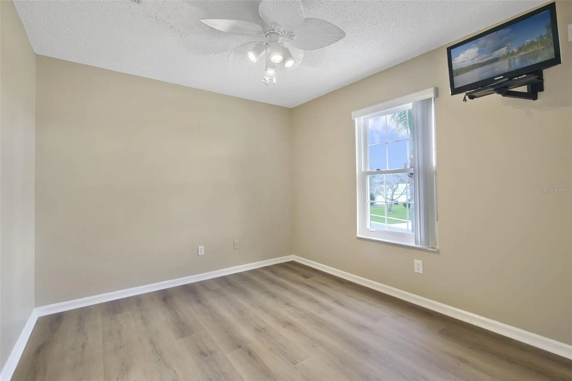 2574 Sage Drive Kissimmee FL 34758