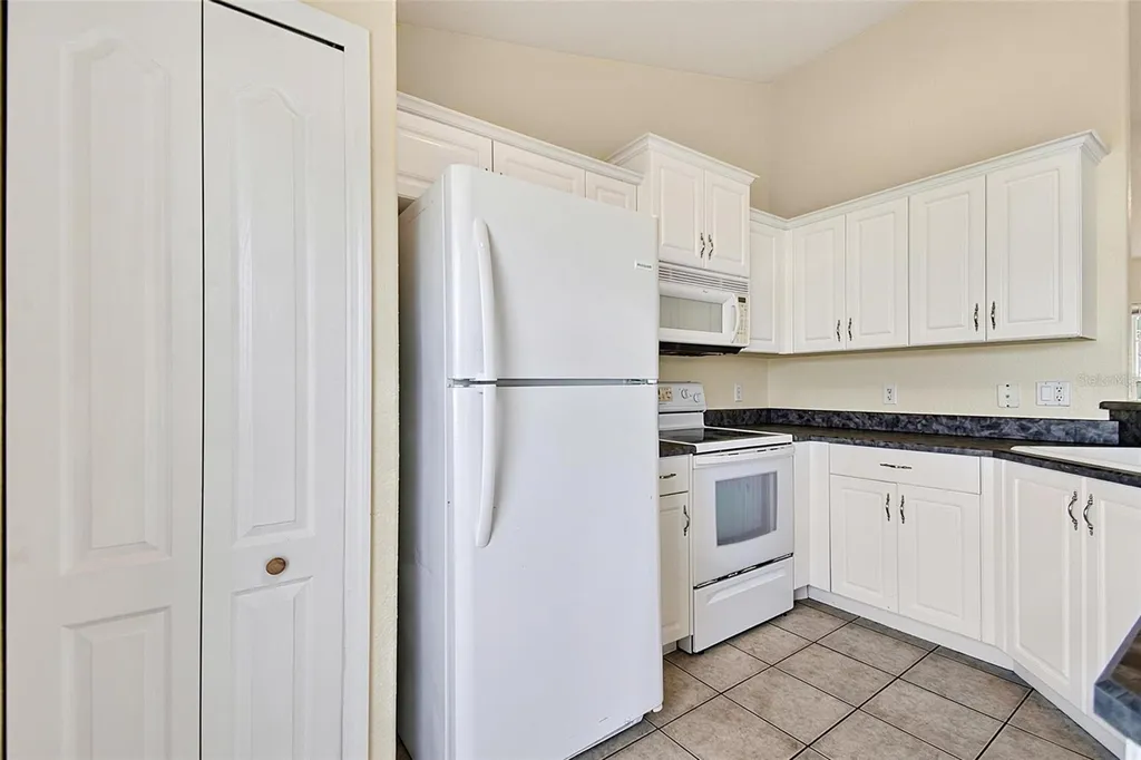 9 Lytton Lane Palm Coast FL 32137