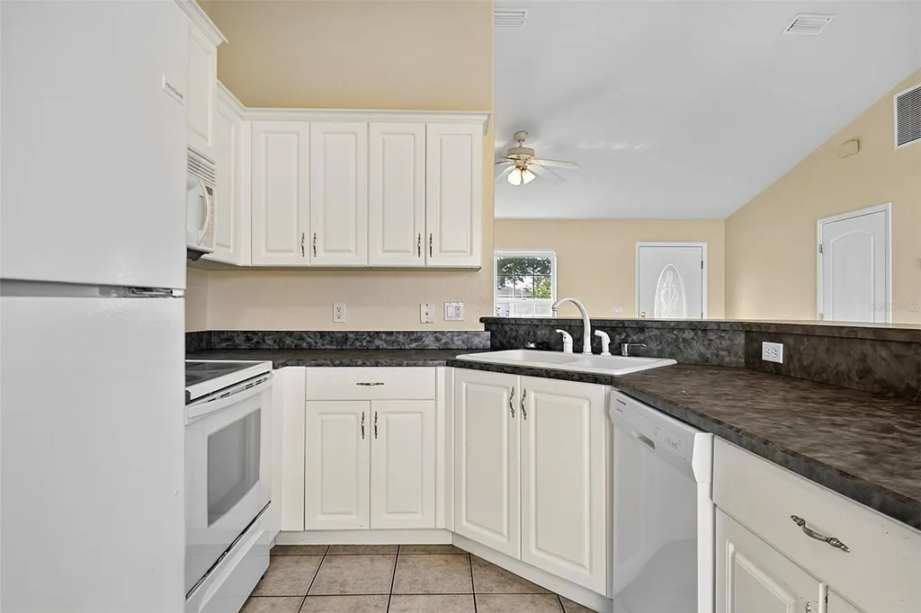 9 Lytton Lane Palm Coast FL 32137