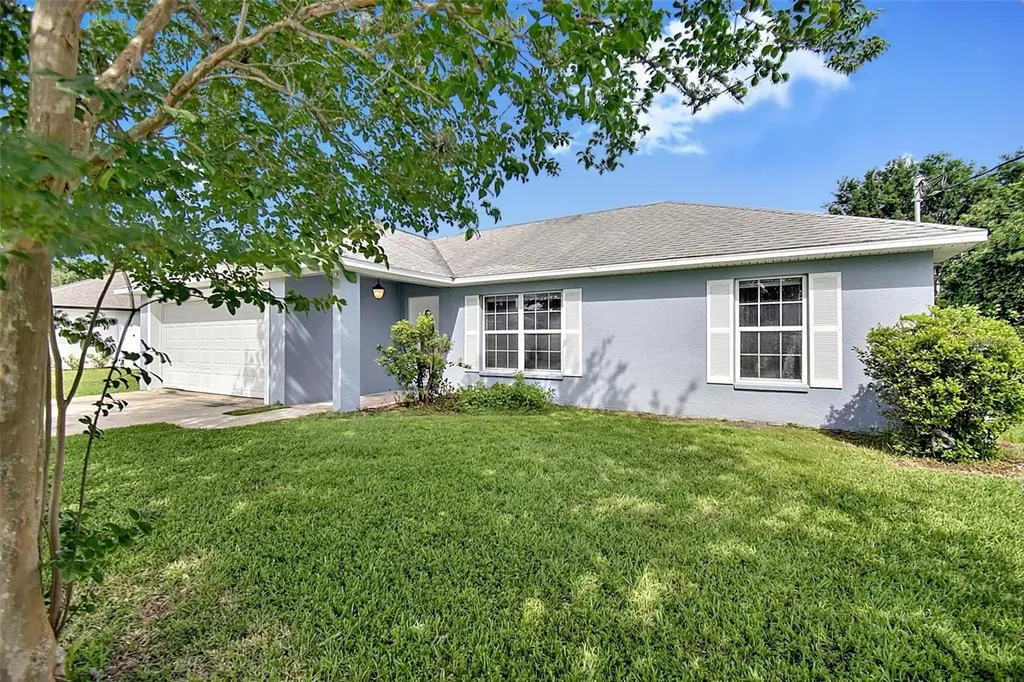 9 Lytton Lane Palm Coast FL 32137