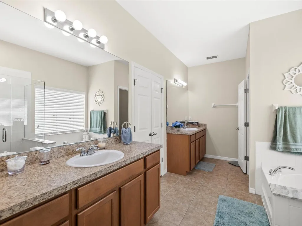 2239 Barracuda Court Holiday FL 34691