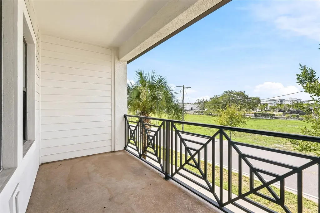 4941 W Price Avenue Tampa FL 33611