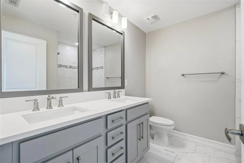 4941 W Price Avenue Tampa FL 33611