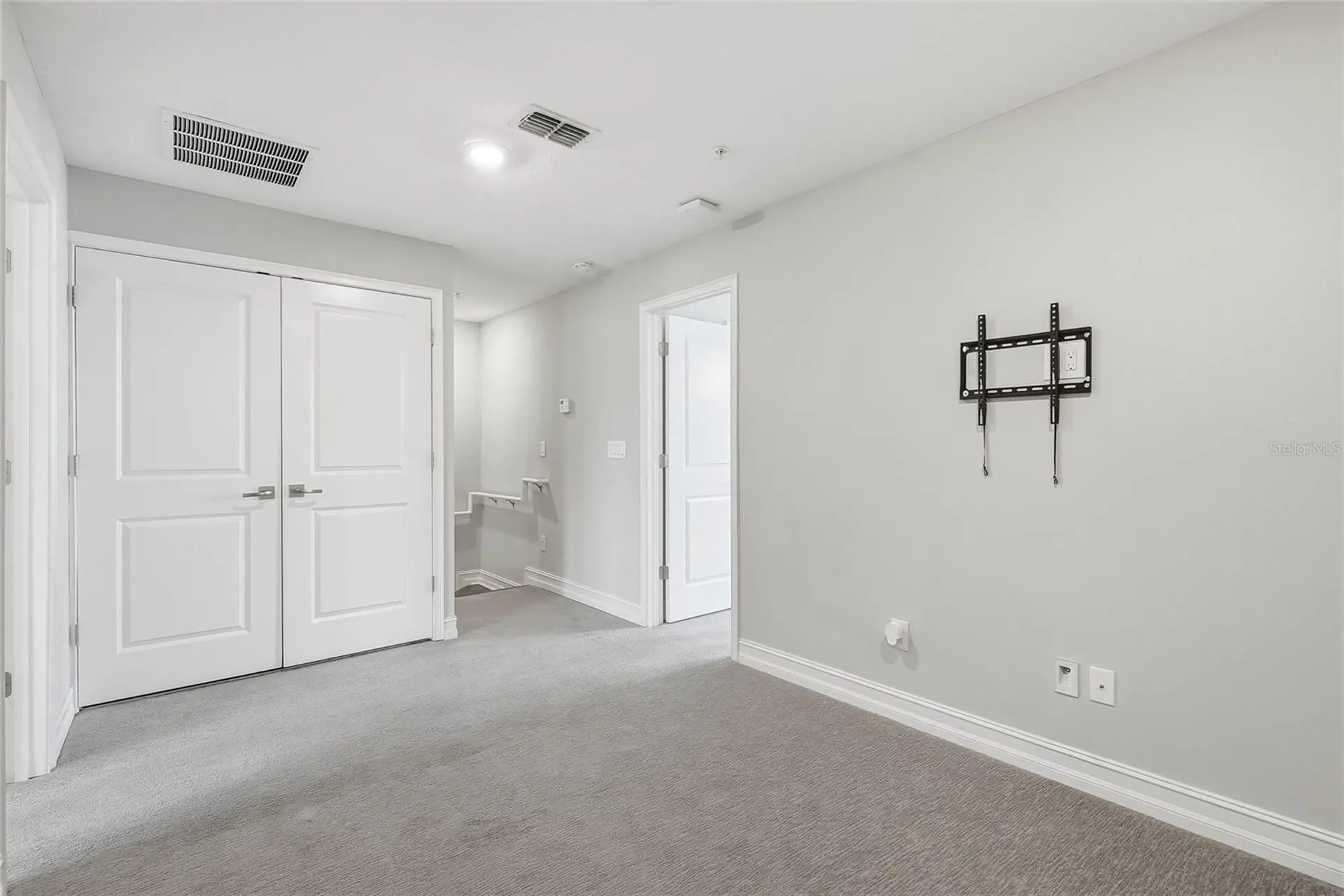 4941 W Price Avenue Tampa FL 33611
