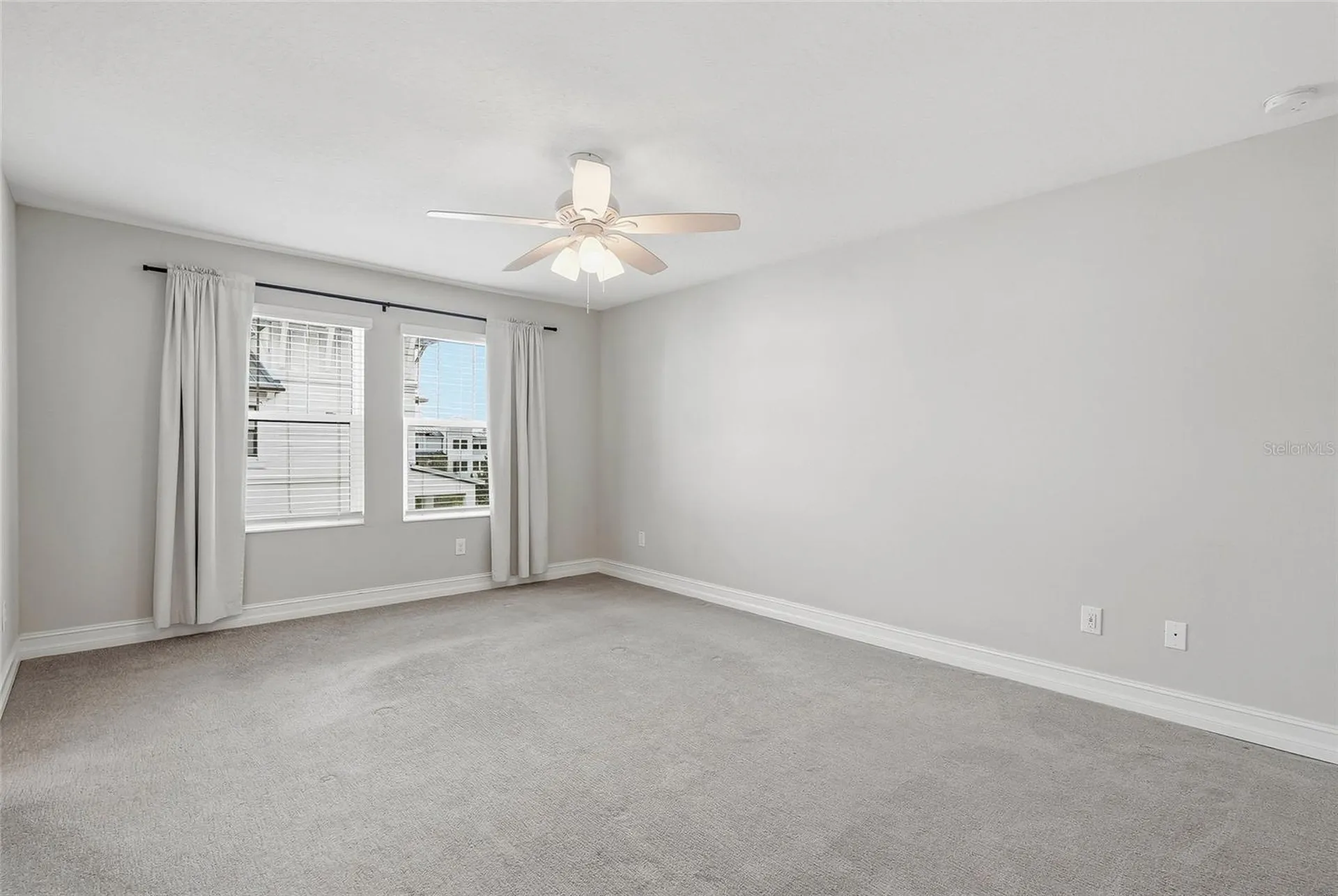 4941 W Price Avenue Tampa FL 33611