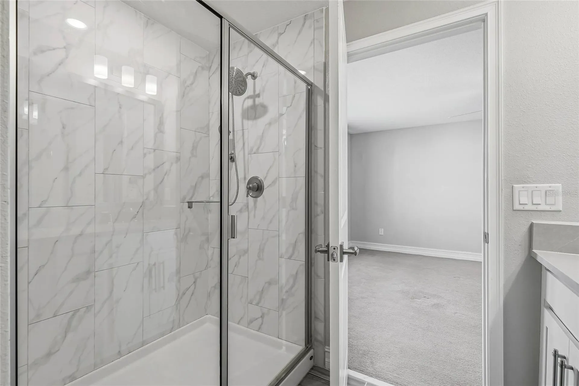 4941 W Price Avenue Tampa FL 33611