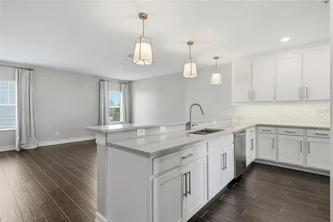4941 W Price Avenue Tampa FL 33611