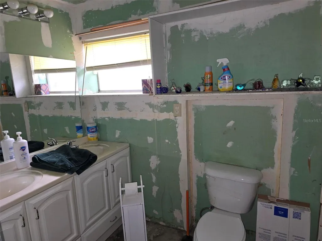 5404 N Mckay Avenue Tampa FL 33603